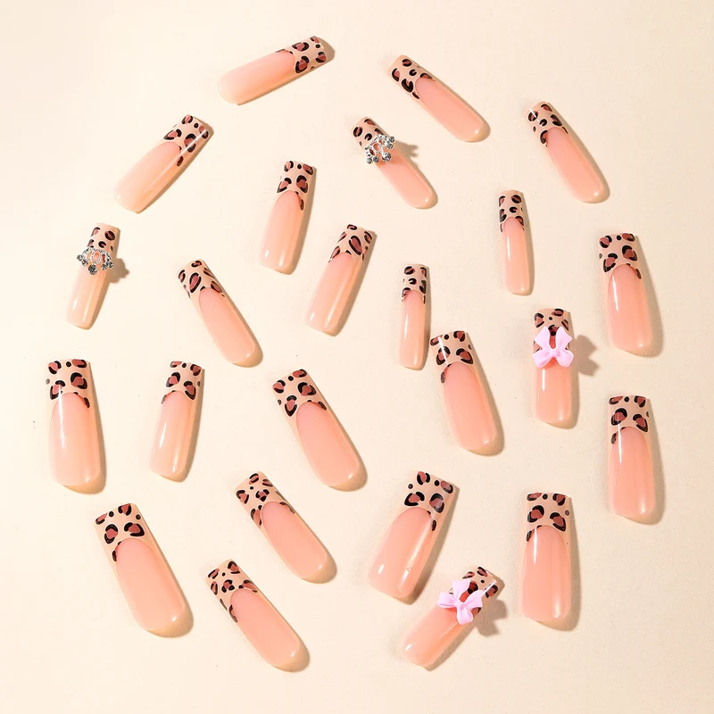 Glamorous Decorative Nail Art Stornfield