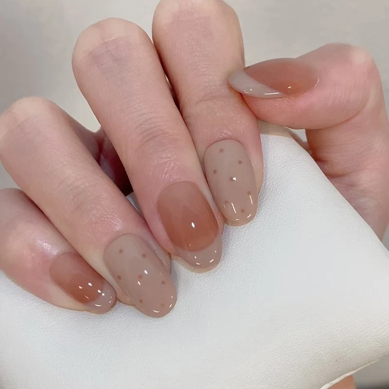 Natural Finish Press-On Nail Set Stornfield