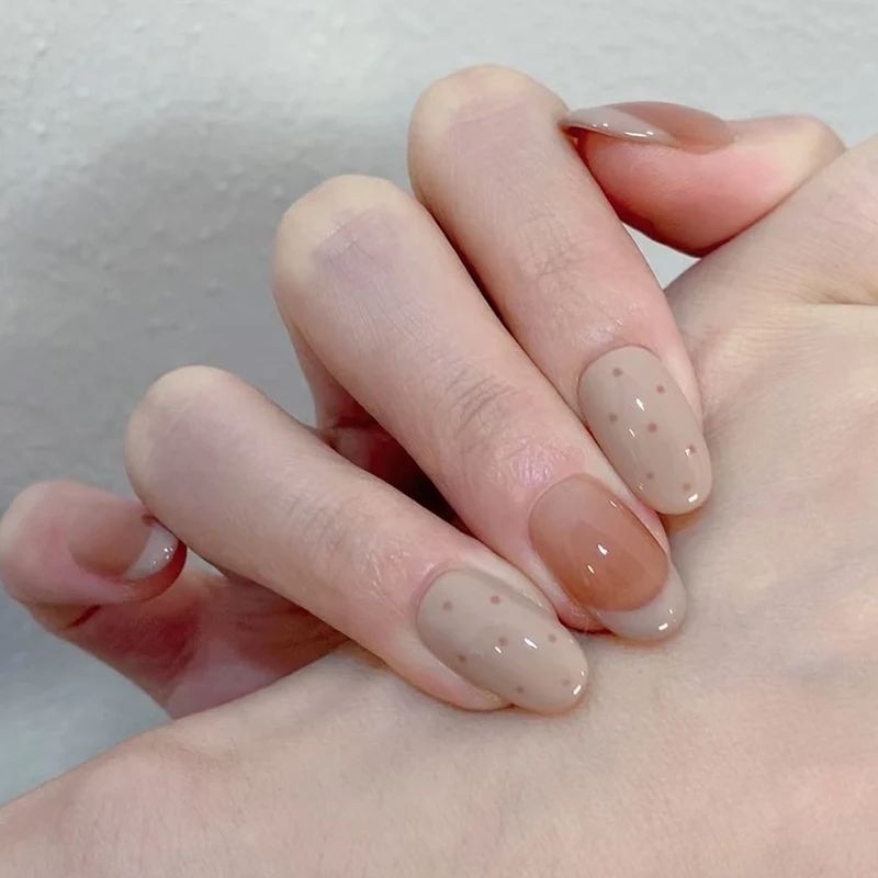 Natural Finish Press-On Nail Set Stornfield