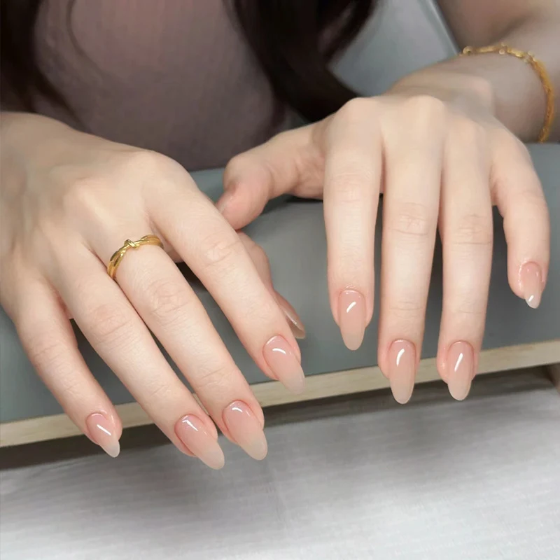Natural Finish Nude Press-On Nail Set Stornfield