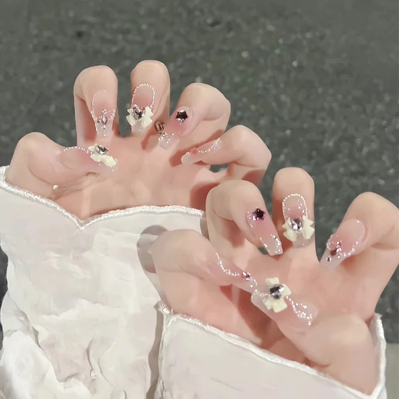Natural Almond-Shaped Press-On Nails Stornfield