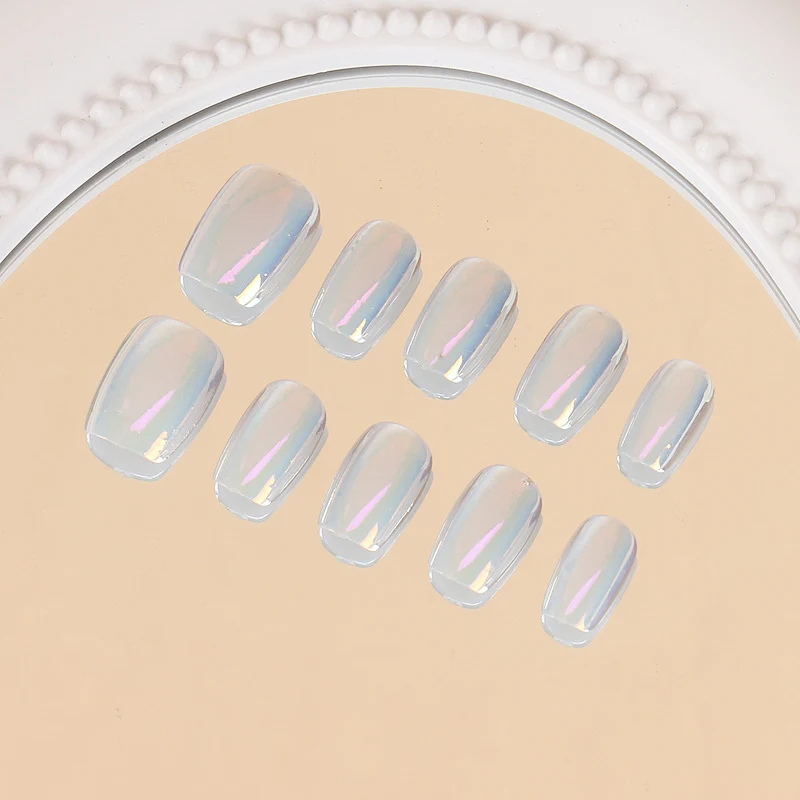 Natural Almond-Shaped Press-On Nails Stornfield