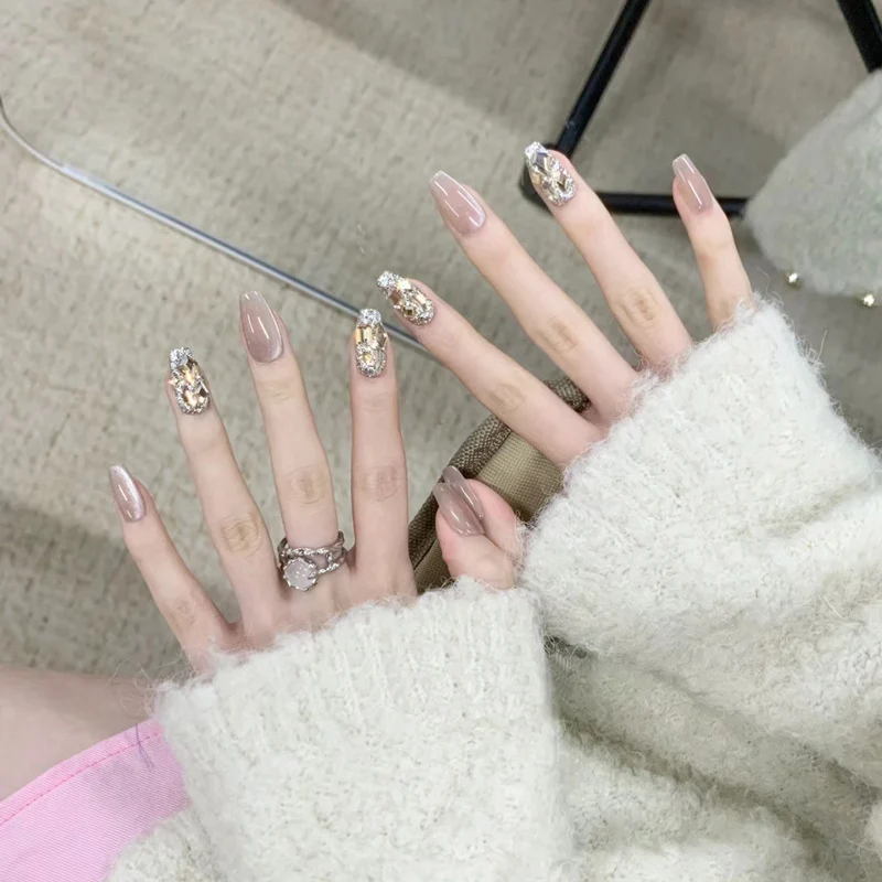 Luxury Rhinestone-Embellished Press-On Nail Set Stornfield