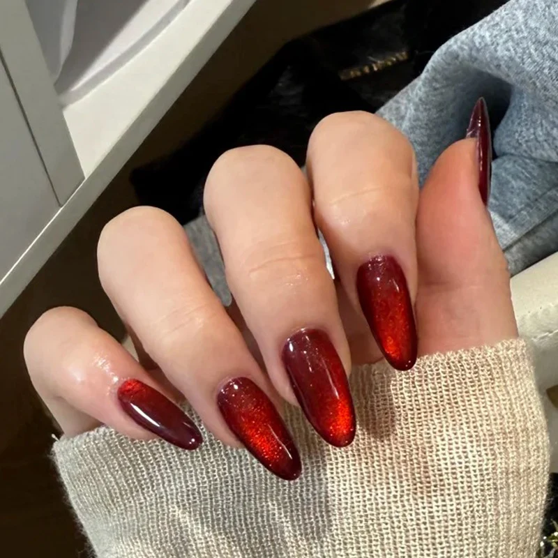 Luxury Press-On Nail Set with Glitter Accent Stornfield