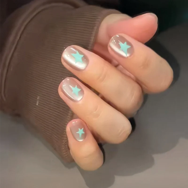 Iridescent Press-On Nail Set Stornfield