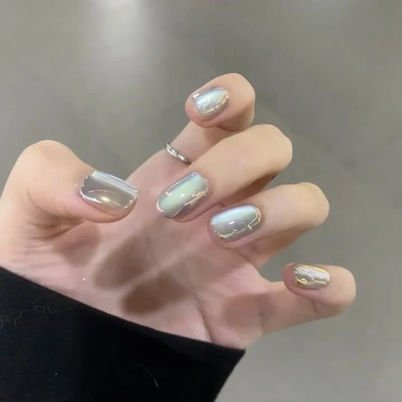 High-Quality Transparent Press-On Nail Set Stornfield