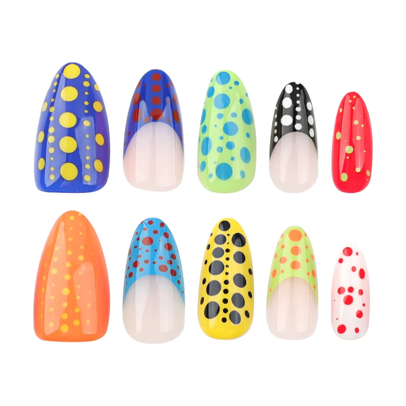 Artificial nail art with creative patterns Stornfield