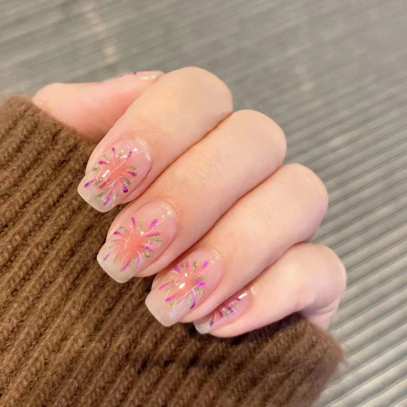 Artificial nail art with sparkling accents and special design Stornfield