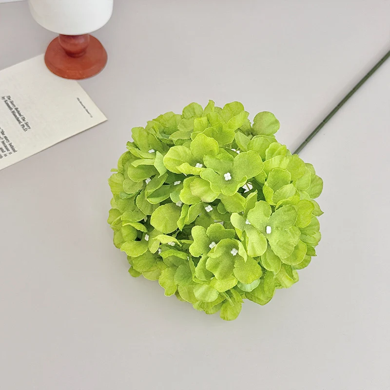 Decorative Artificial Flowers