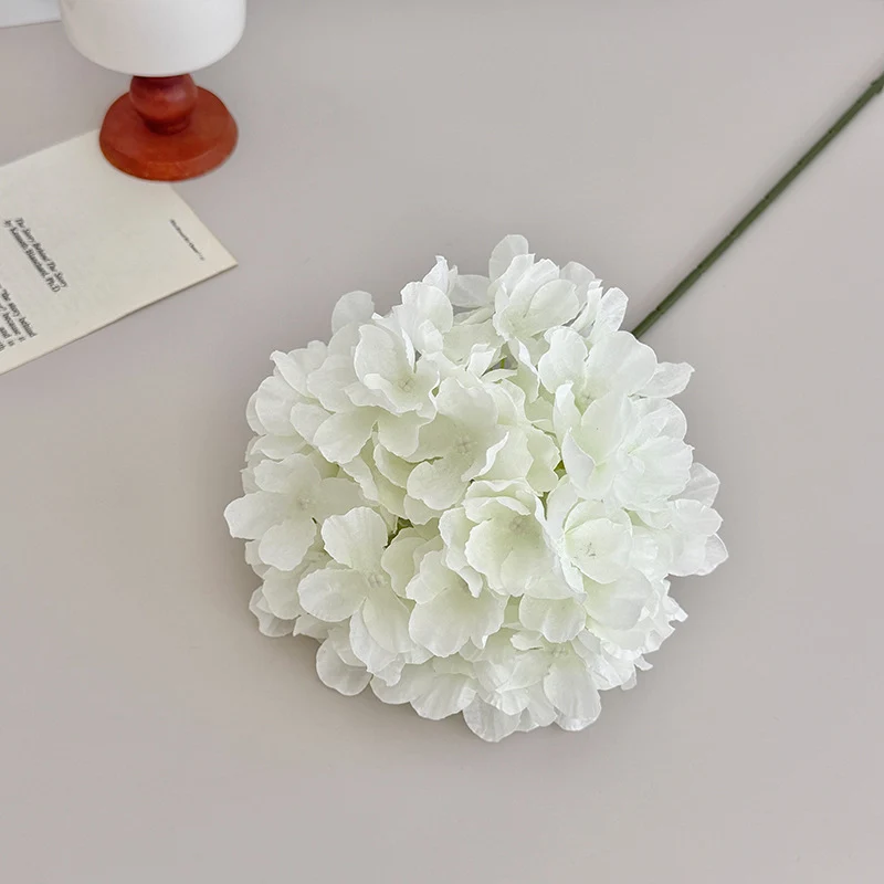 Decorative Artificial Flowers