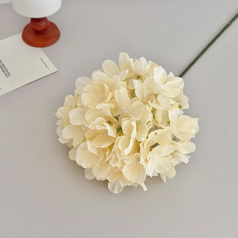 Decorative Artificial Flowers