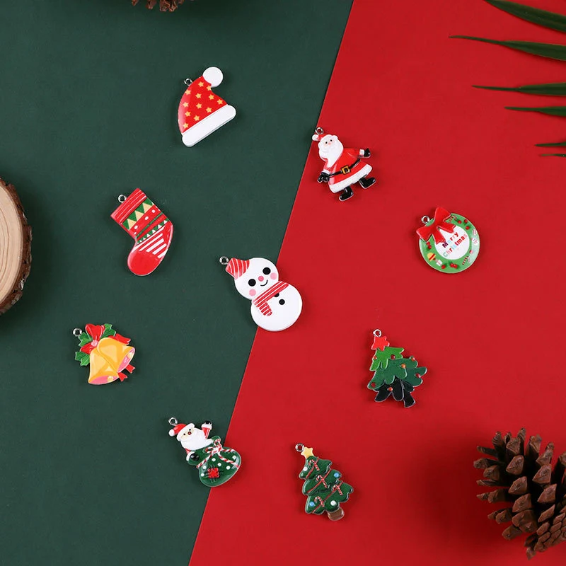 Santa-Themed Decorative Charm Stornfield