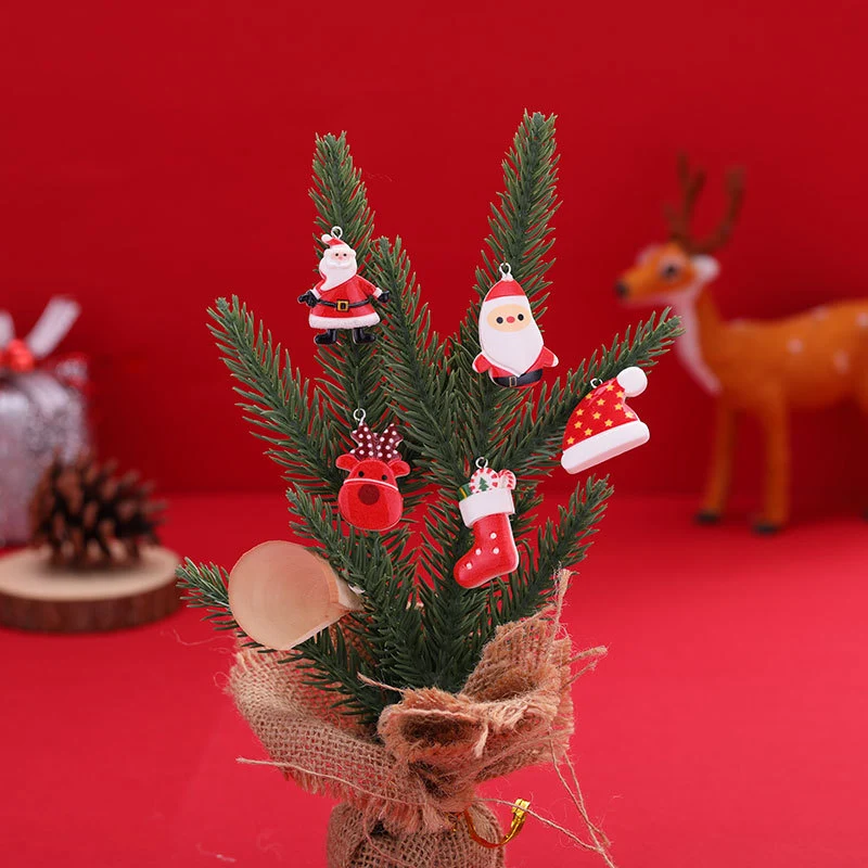 Santa-Themed Decorative Charm Stornfield
