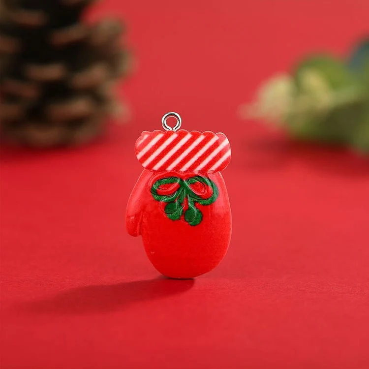 Santa-Themed Decorative Charm Stornfield