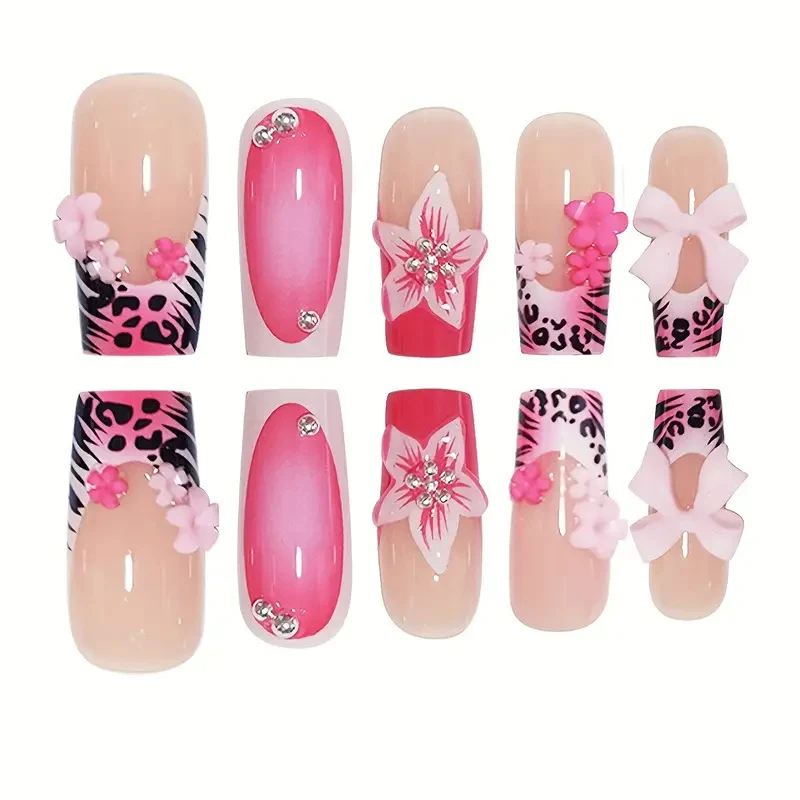 Künstlerische 3D-Blumen-Nagelverzierungen Karnz