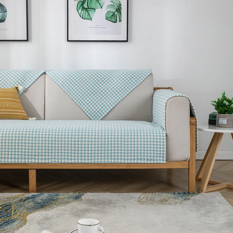 Rutschfeste Sofaüberwurf-Set mit gesteppter Sitzauflage und Armlehnenbezügen Karnz