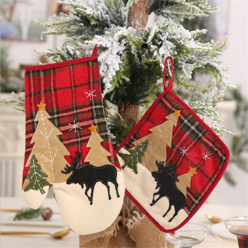 Christmas-Themed Kitchen Pot Holder Stornfield