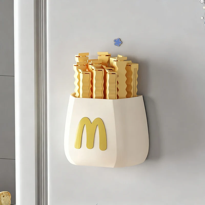Magnetic closure clips for food bags