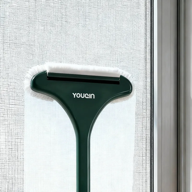 Fly screen cleaning brush, double-sided