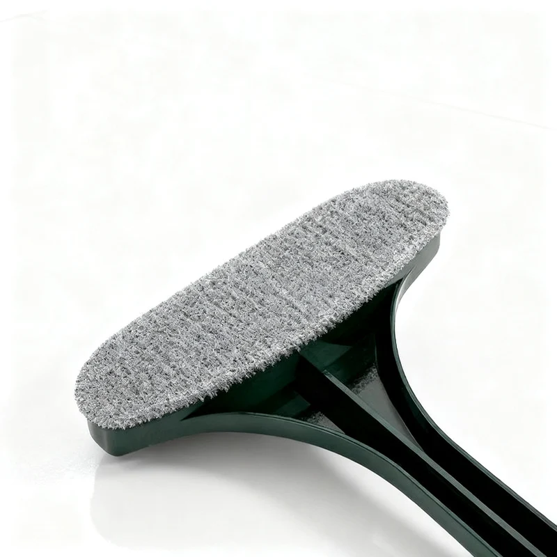 Fly screen cleaning brush, double-sided