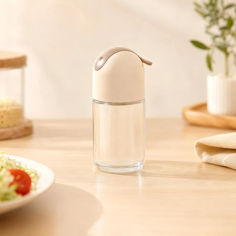 Glass spice shaker with push button, 100 ml