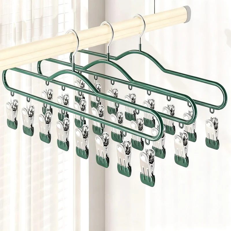 Sock and laundry rack with 8 clips made of iron