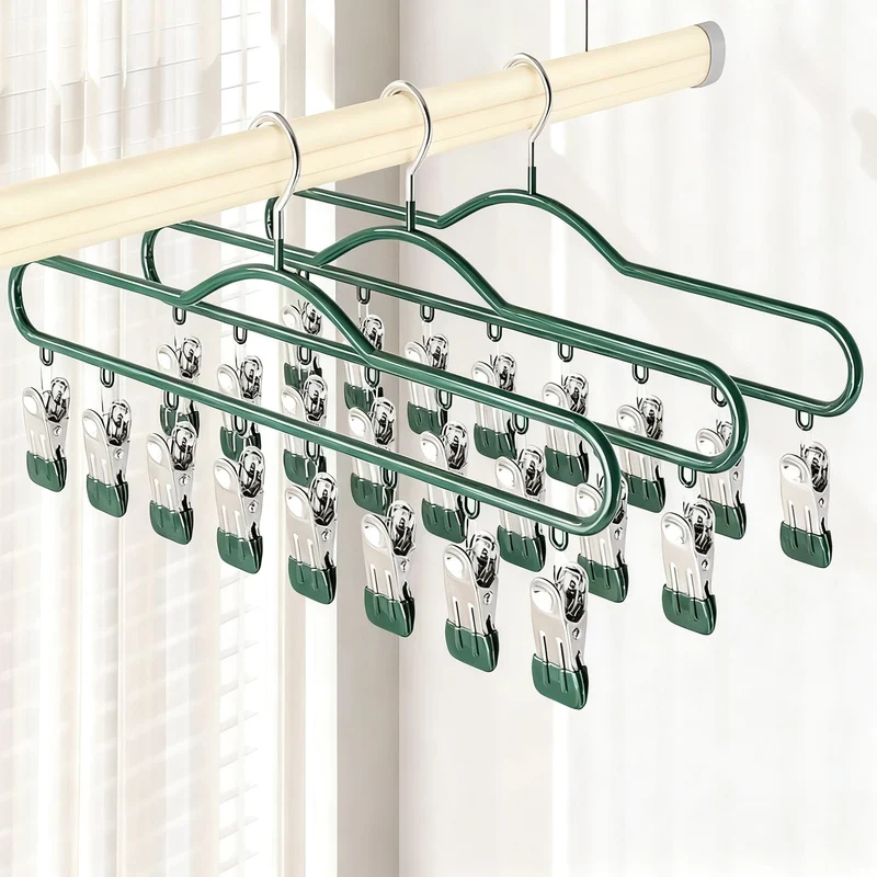 Sock and laundry rack with 8 clips made of iron