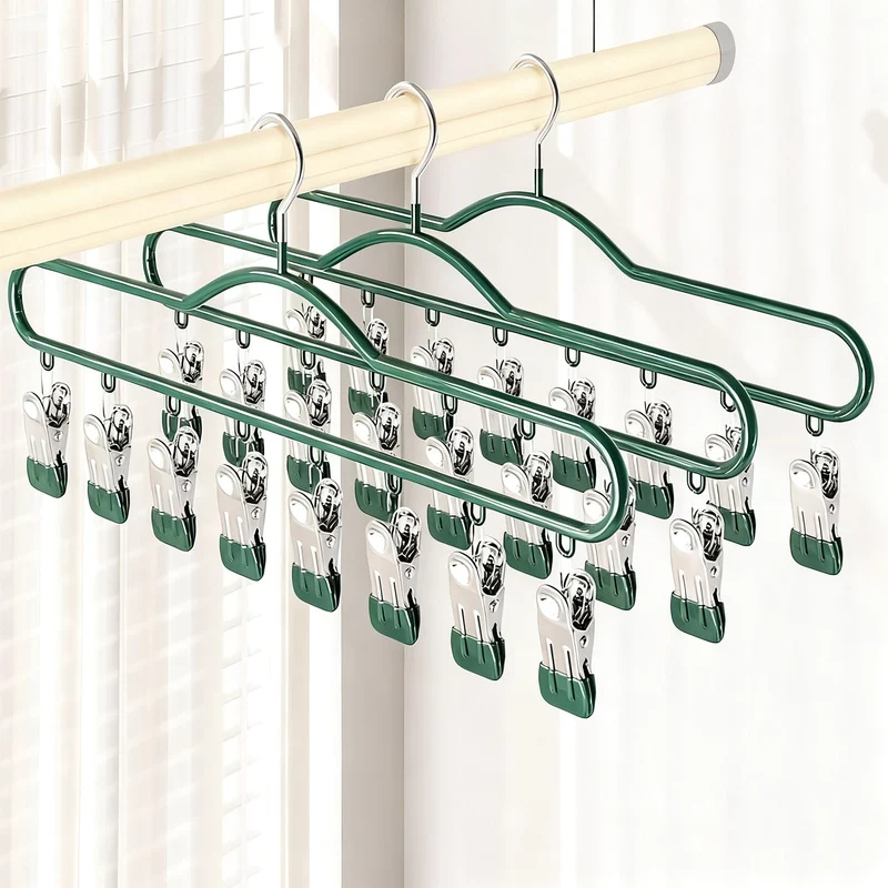 Sock and laundry rack with 8 clips made of iron