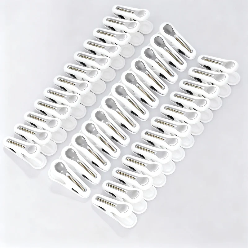 Plastic clothespins, residue-free, set of 12 to 48