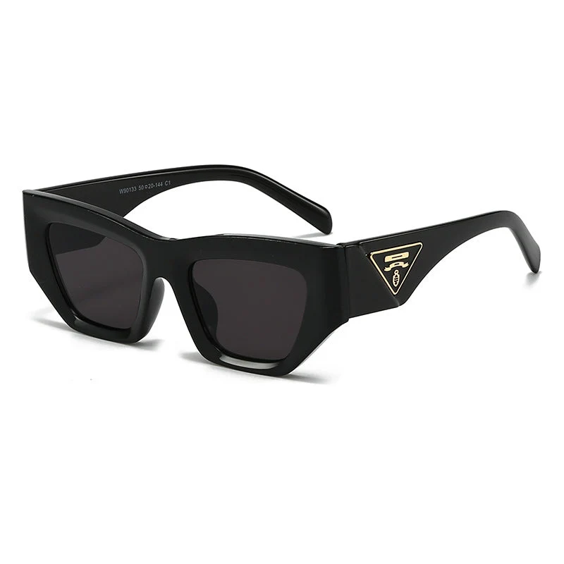 Dame Designer solbrille med moderne, geometrisk ramme Luvikno