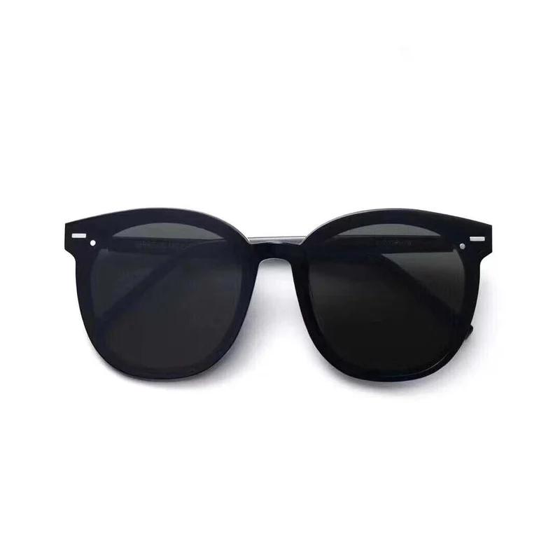 Dame Premium solbrille i tidløst design Luvikno