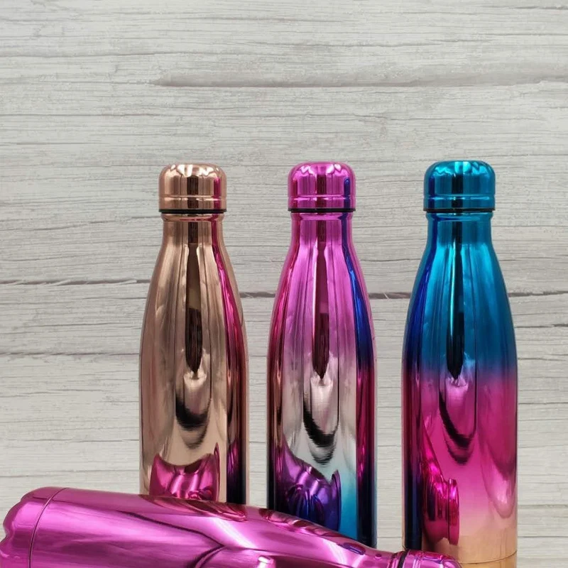 Dame Isolert Flaske med Elegant Pop-Art Overflate Luvikno