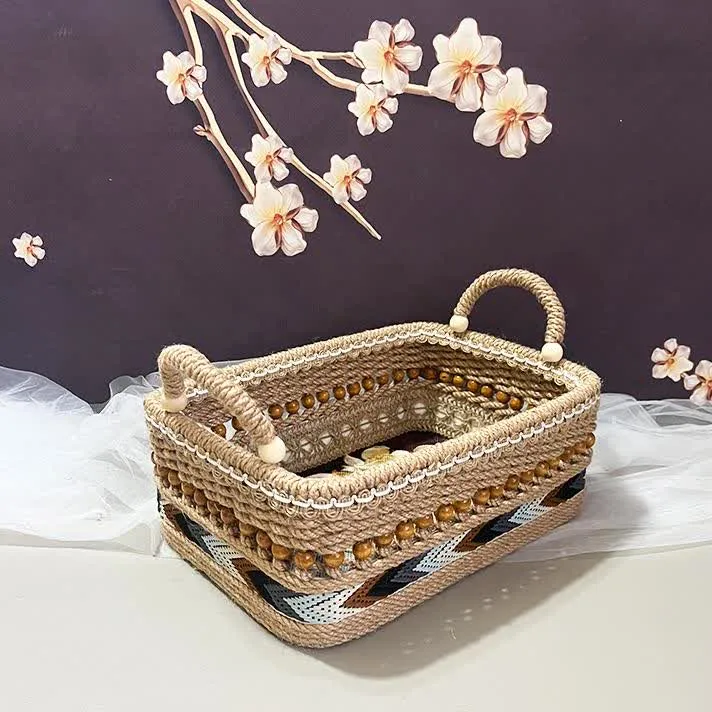 Funktioneller Aufbewahrungskorb mit Blumenmuster für den Tisch