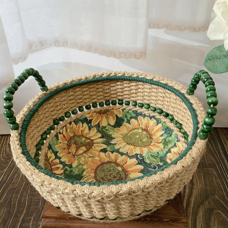 Handgemachter Tisch-Aufbewahrungskorb mit Sonnenblumenmotiv