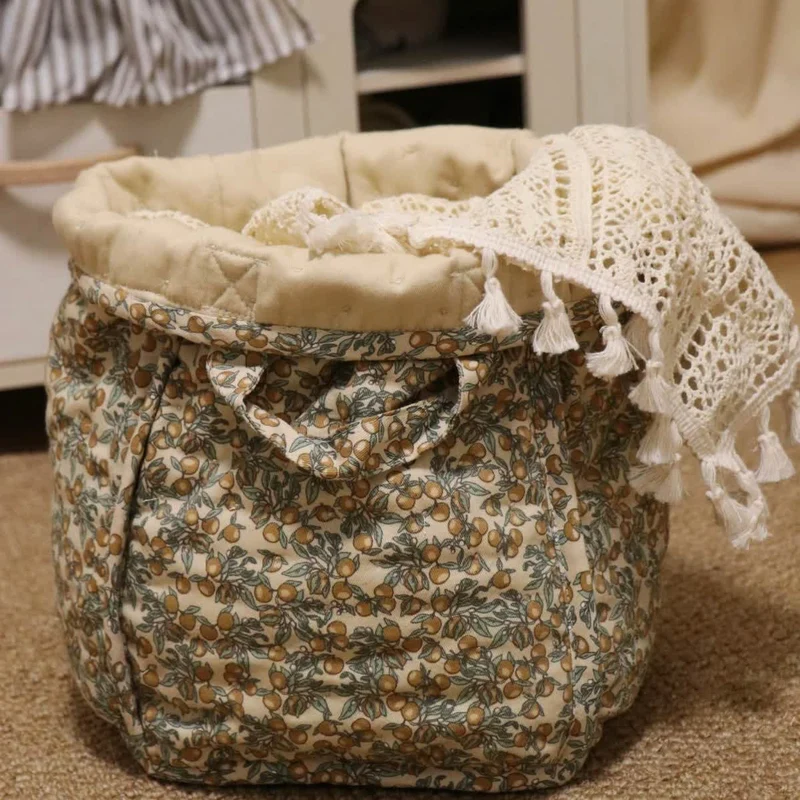 Aufbewahrungskorb aus reiner Baumwolle mit Blumenmuster und Griffen