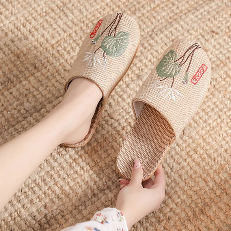 Retro bestickte Lotus Flachs Hausschuhe