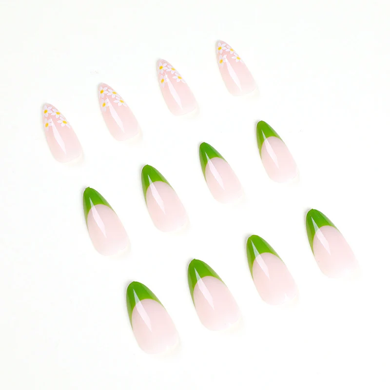 Künstliche Nagelschmuck Karnz
