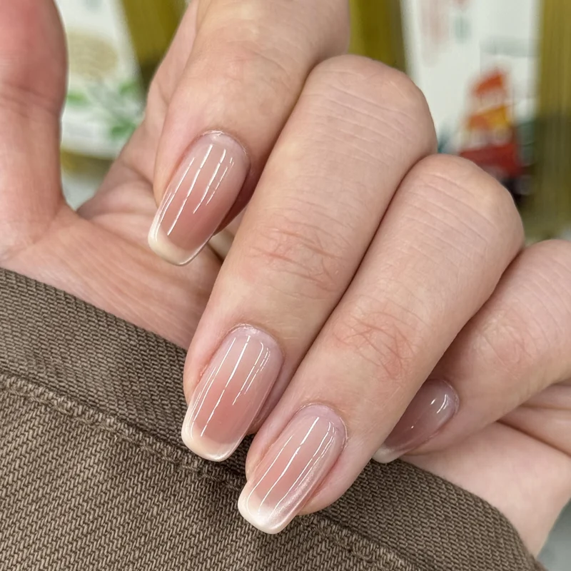 Elegant Glossy French Tip Press-On Nails Stornfield