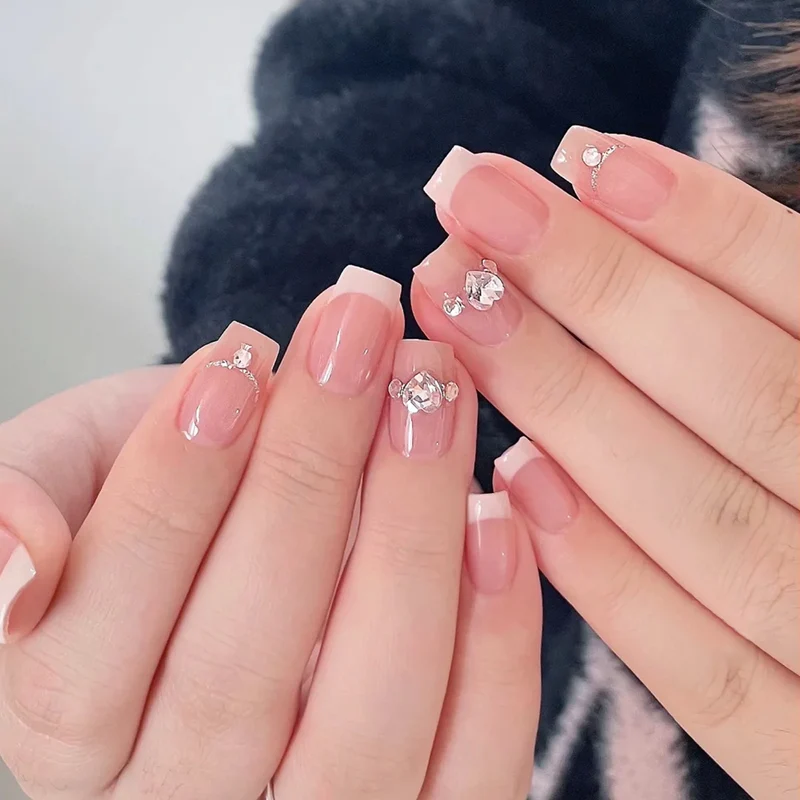 Elegant Gel Press-On Nails with Rhinestone and Glitter Accents Stornfield