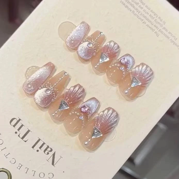 Elegant 3D Floral Design Press-On Nail Set Stornfield