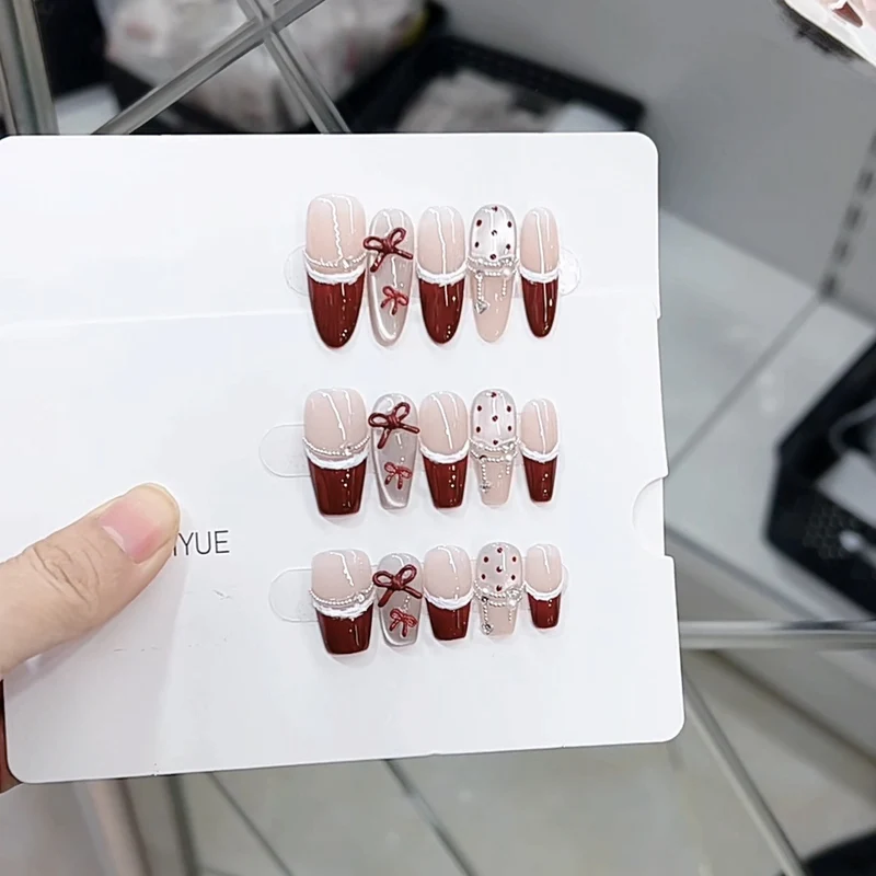 Decorative Press-On Nail Design Set Stornfield