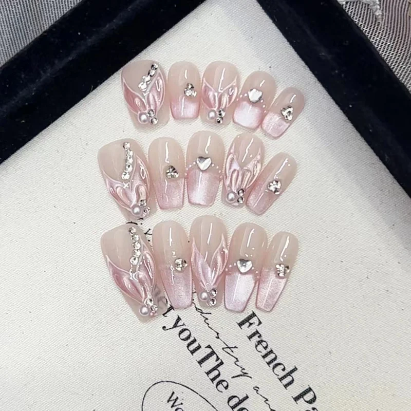Decorative Press-On Nail Collection Stornfield