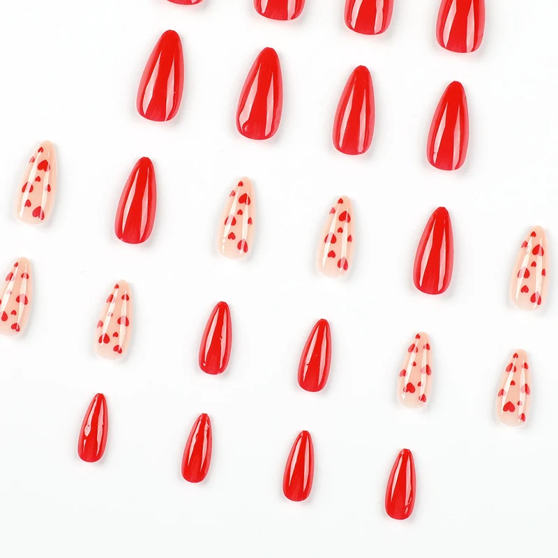Artificial nails with heart design Stornfield