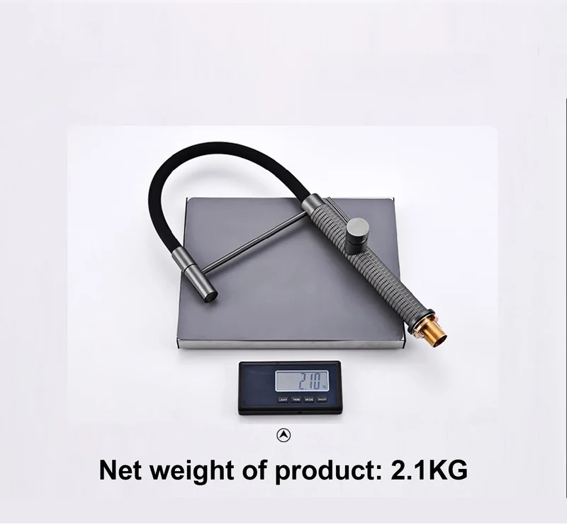 Velmora GoldFlex 360° Küchenarmatur – Gebürstetes Messing