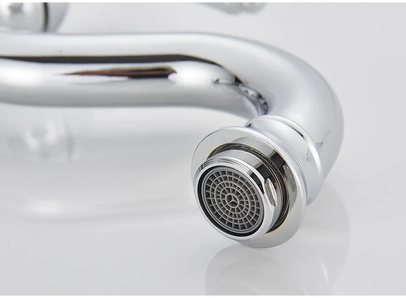 Aurevon RetroLine Waschtischarmatur in Antik-Messing