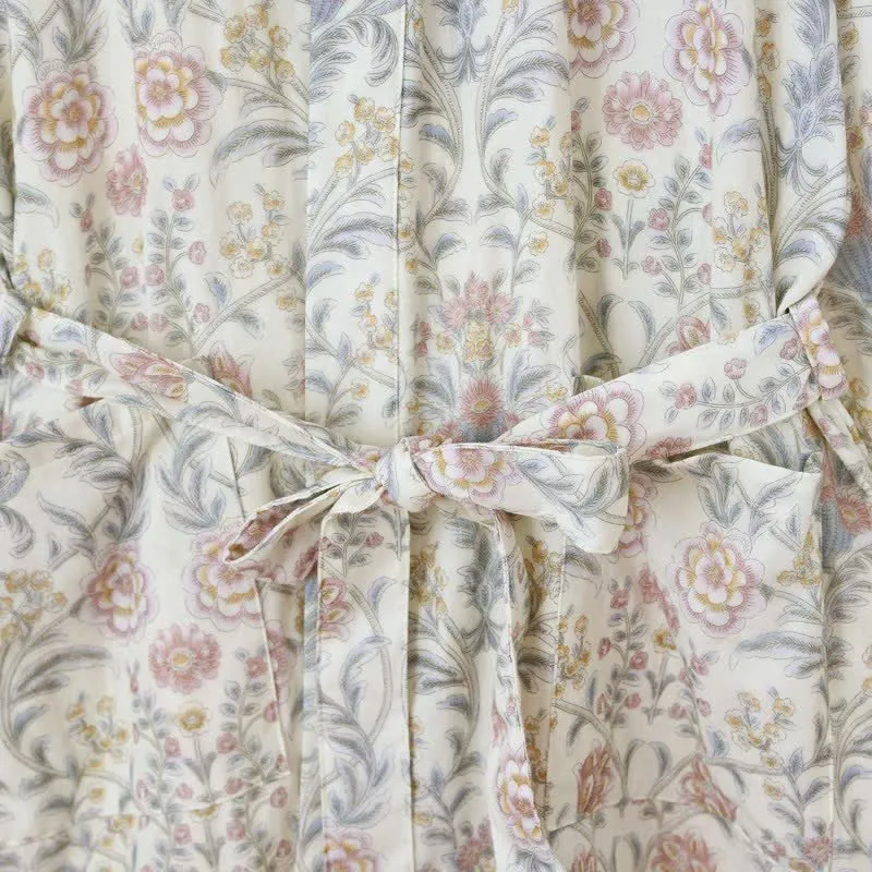 Kimono-Bademantel aus geblümtem Baumwollgaze mit Tasche