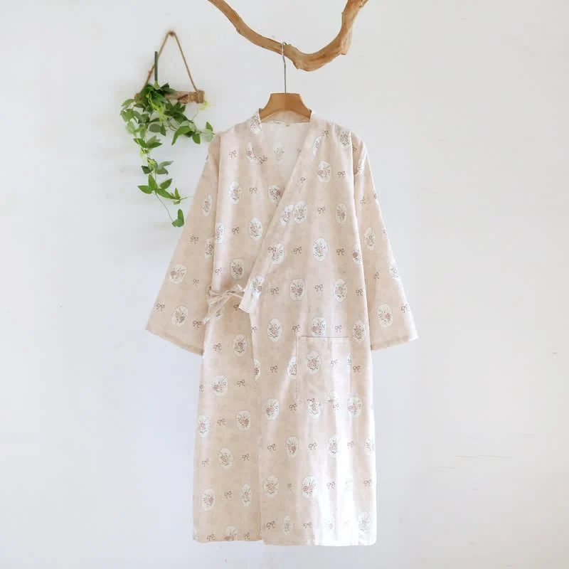 Kimono-Bademantel aus Baumwolle mit gerahmter Rose und Schleife