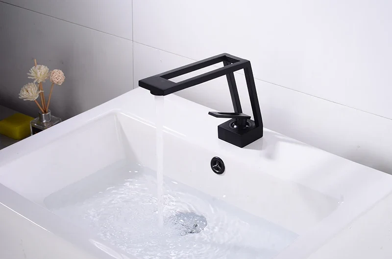 WaveLine Wasserfall Waschtischarmatur – Einhebelmischer für Warm & Kalt, modernes Design in Schwarz/Chrom/Weiß/Gold
