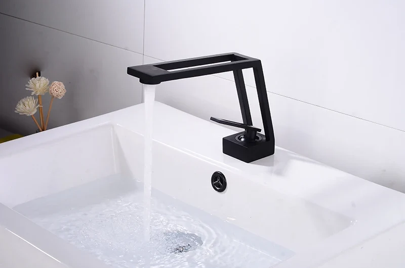 WaveLine Wasserfall Waschtischarmatur – Einhebelmischer für Warm & Kalt, modernes Design in Schwarz/Chrom/Weiß/Gold