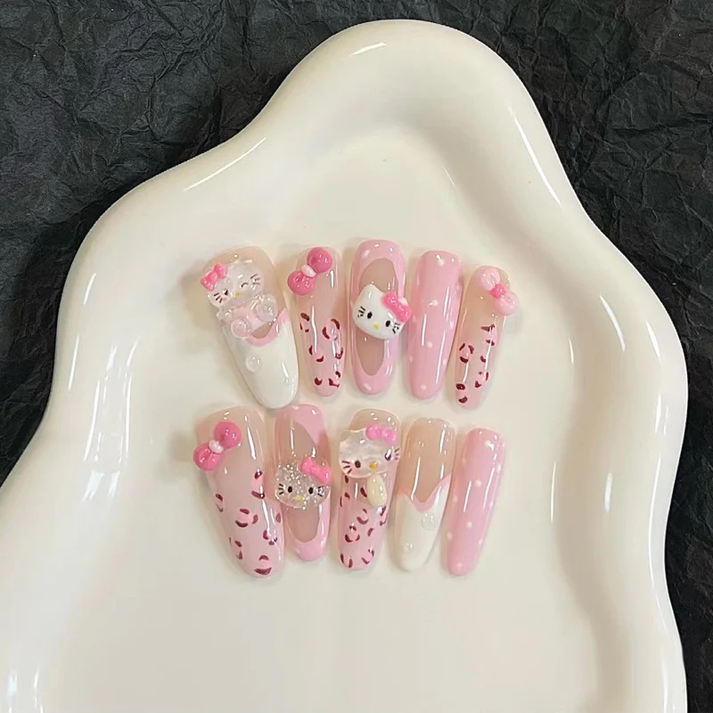 Stylish Press-On Nail Tips with Leopard Design Stornfield